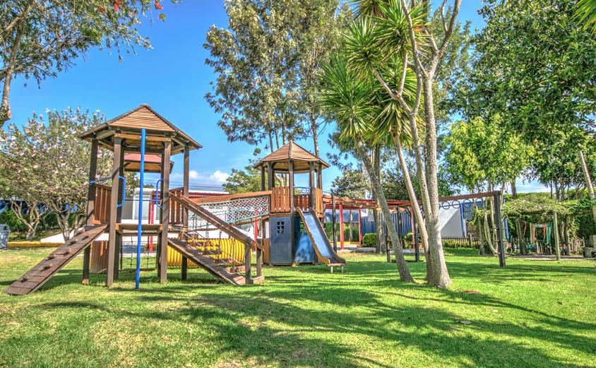 02 Playgroundmenoscolor