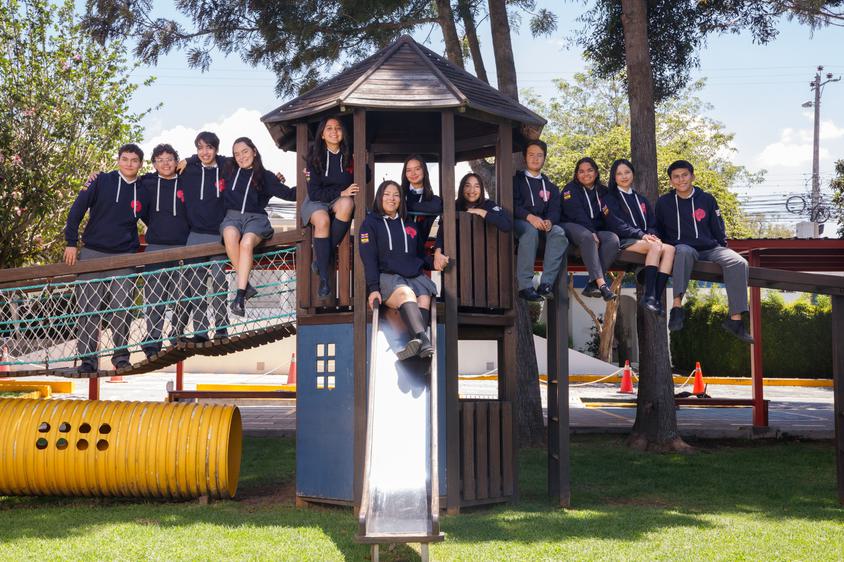 GRUPAL YEAR 13
